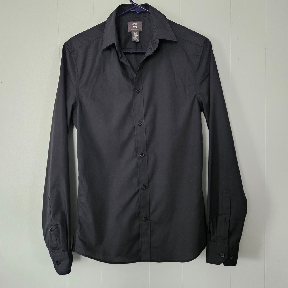 H&M Button Down Shirt Mens XS Black Slim Fit Easy Iron Basic Classic Minimalist - Picture 1 of 7